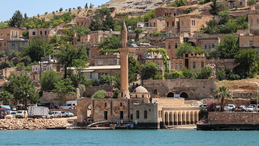 Kasım Ara Tatili, Uçakla Butik Gap Turu ( Diyarbakır başlar, Mardin biter )