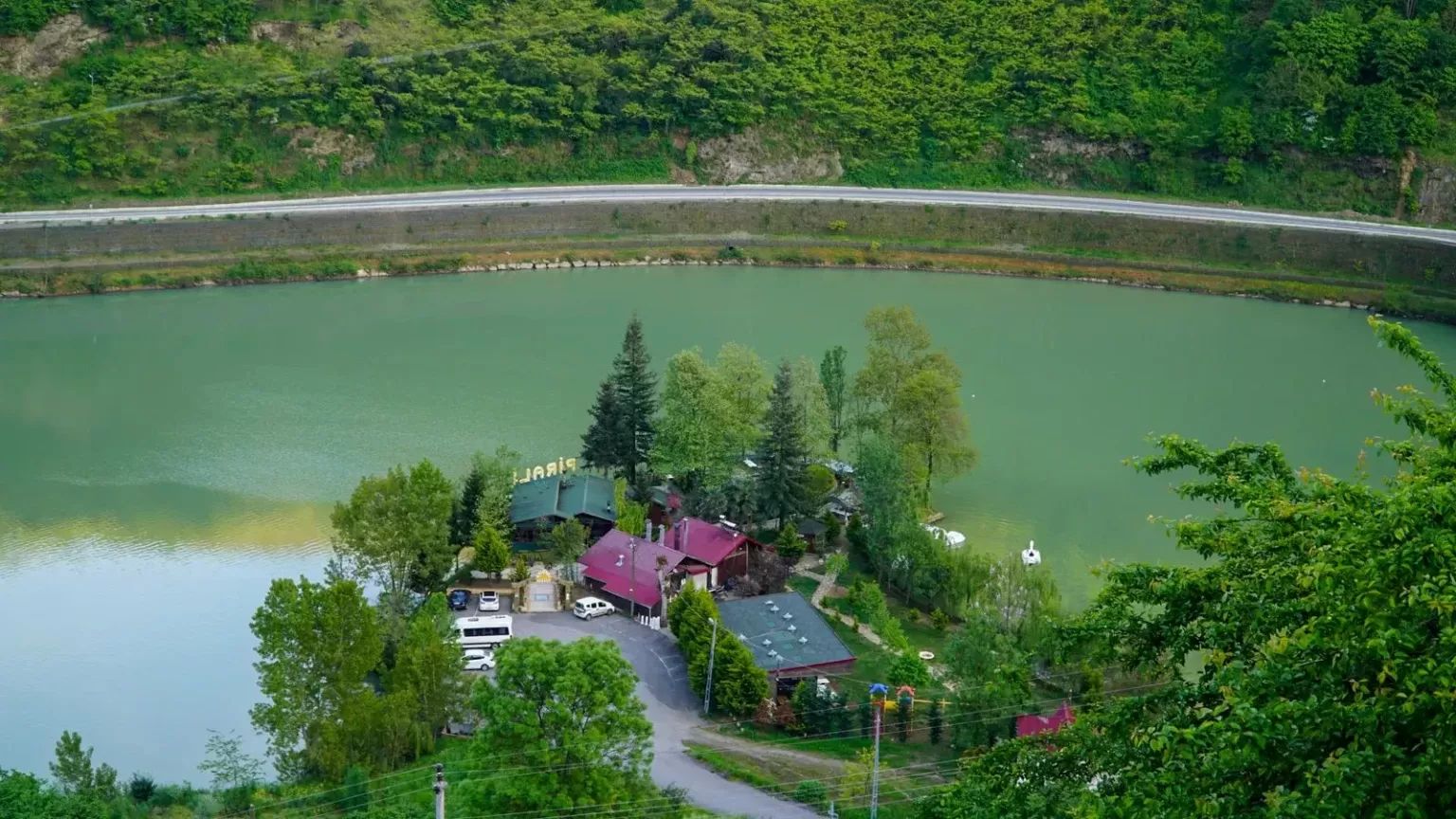 Uçakla Karadeniz Yaylalar Rüzgarı ve Batum Turları (Trabzon başlar, Rize biter)